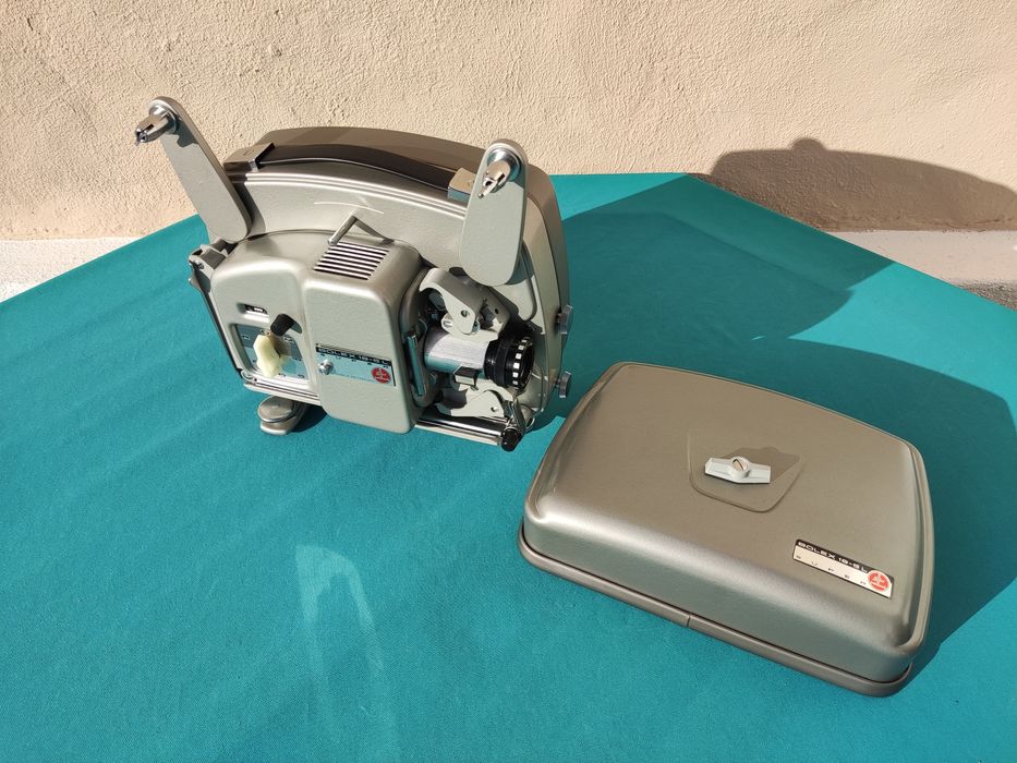 Bolex Paillard 18 - 5 Super projetor 8mm (1961) vintage