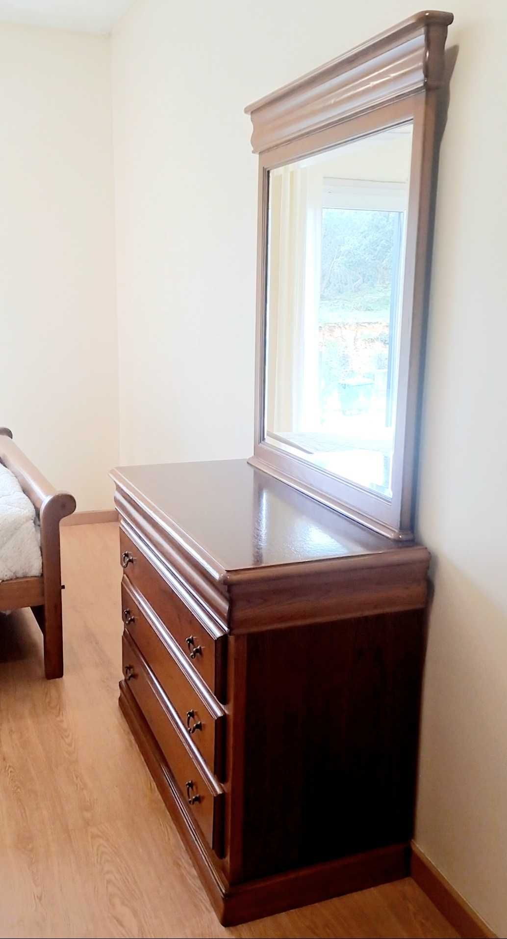 Conjunto de Mobília de Quarto Como Novo