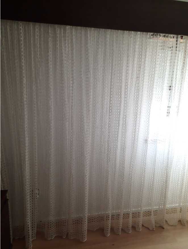 Cortinados em bom estado de quarto( usados)