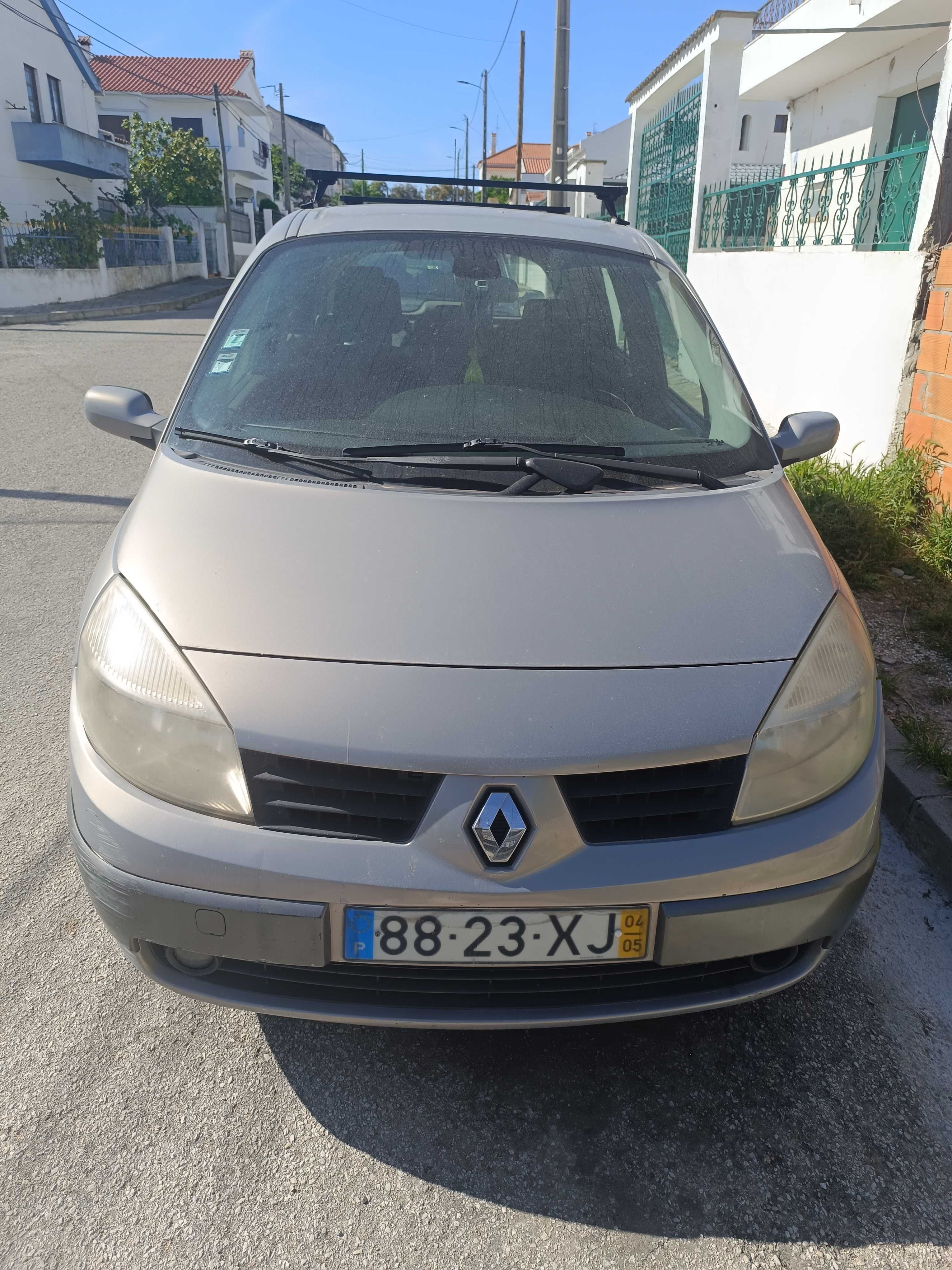 Renault Grand Scenic 2004 vende-se inteira ou para peças