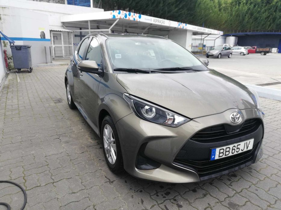 Toyota Yaris 1.0 Confort Plus