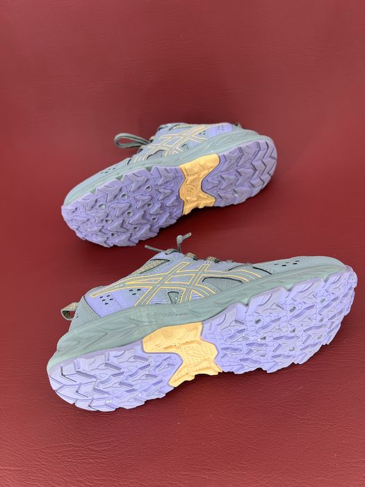 Кросівки  Жіночі 37р. 23.5см. Asics Gel- Venture 9