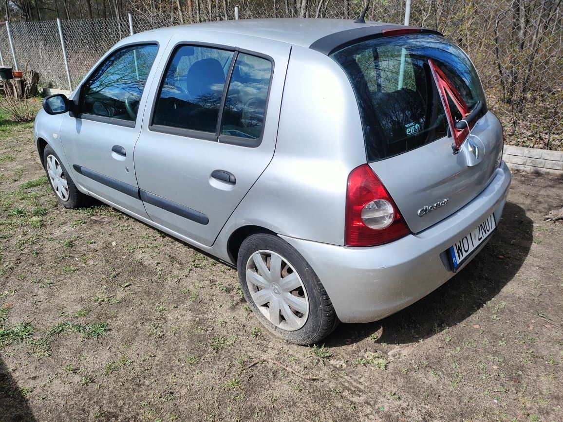 Chłodnica wody klimatyzacji pas przedni Renault Clio Storia lift 1.2 b