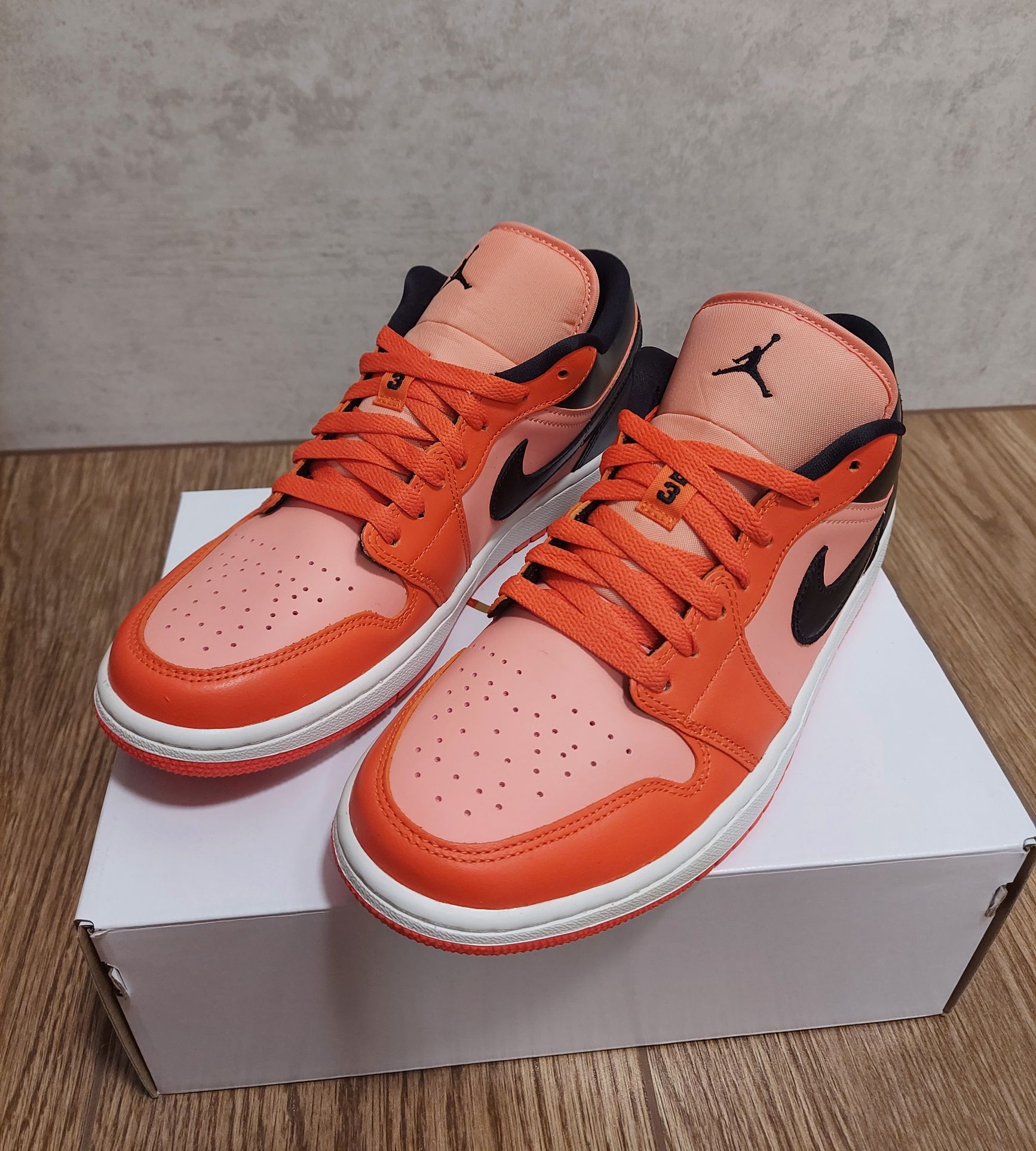 Buty Nike Air Jordan 1 low rozmiar 42