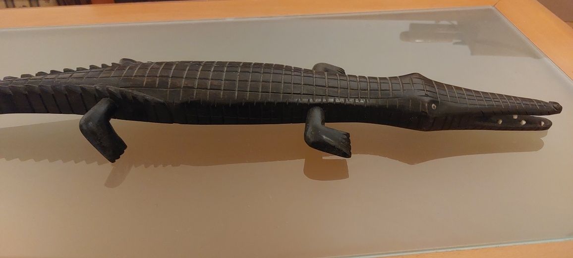 Crocodilo artesanato africano