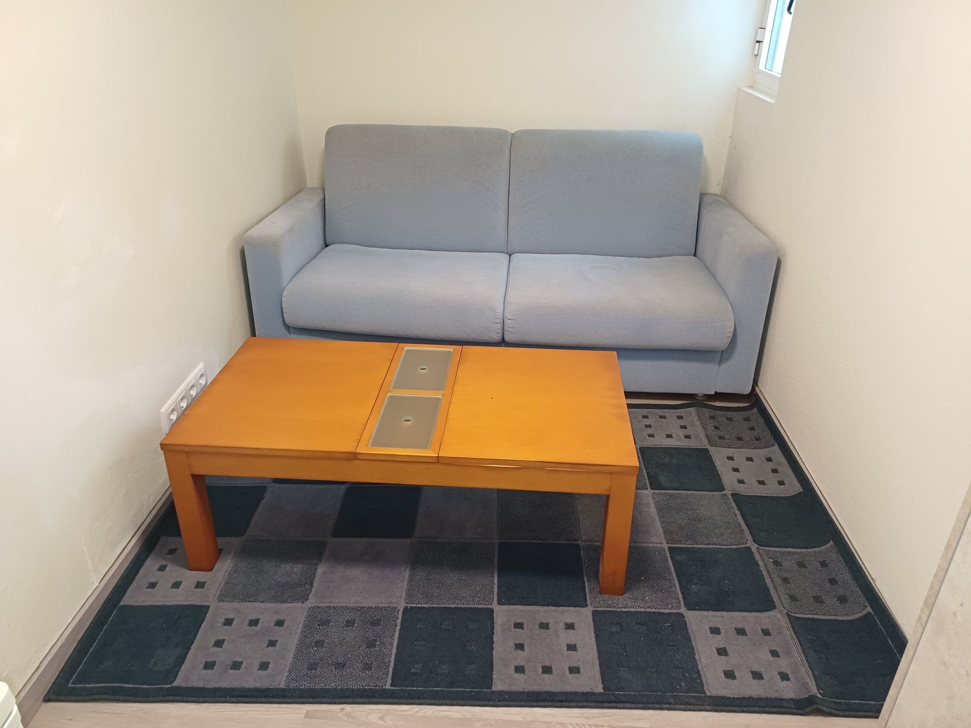 Alugo com contrato a 6 meses renovável