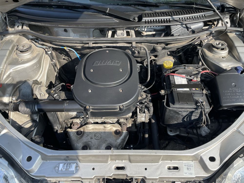 Fiat Punto 1.2 8v versão Sound 178.500km
