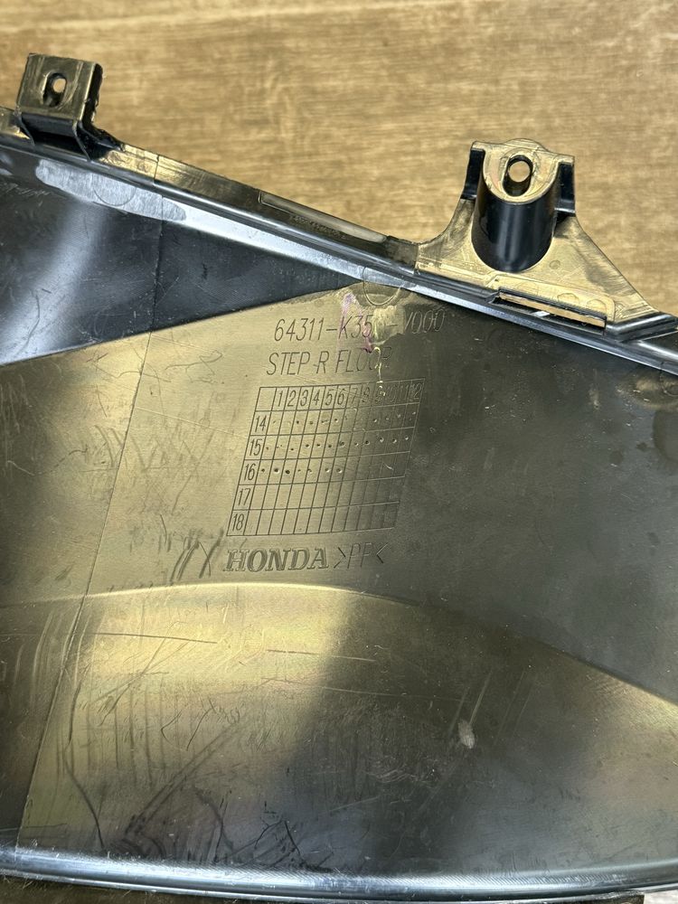 Prawa podloga podest honda pcx 125 rok 14-17