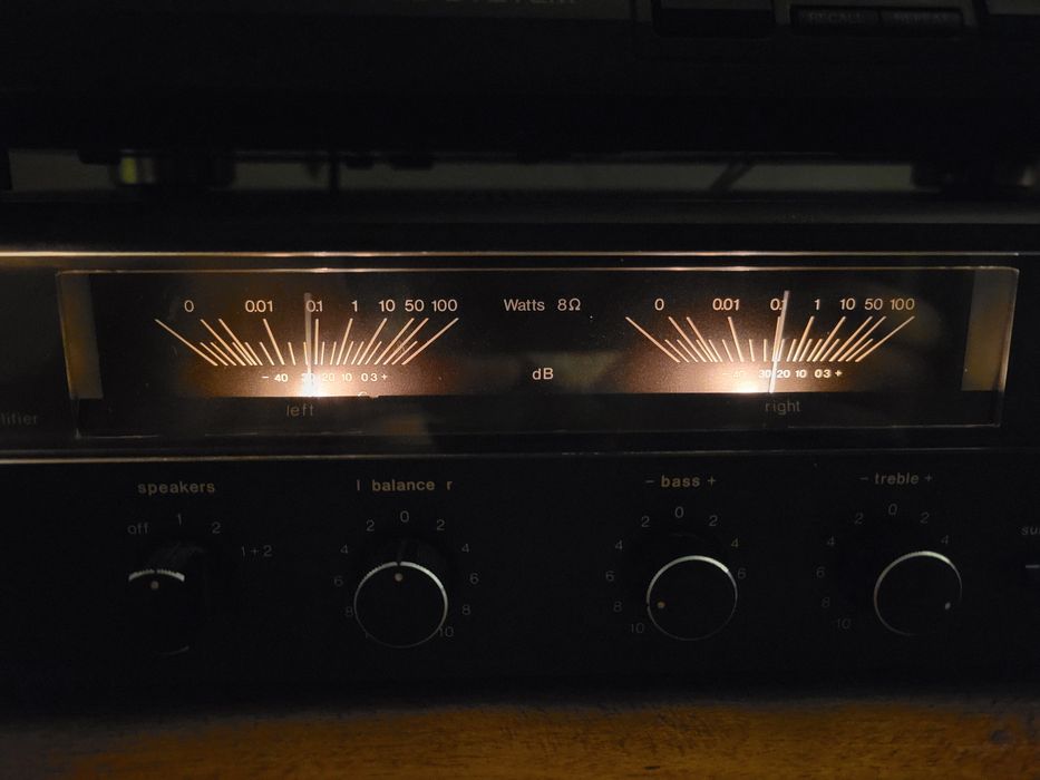 Wzmacniacz DUAL CV 1260 Class A wychyły