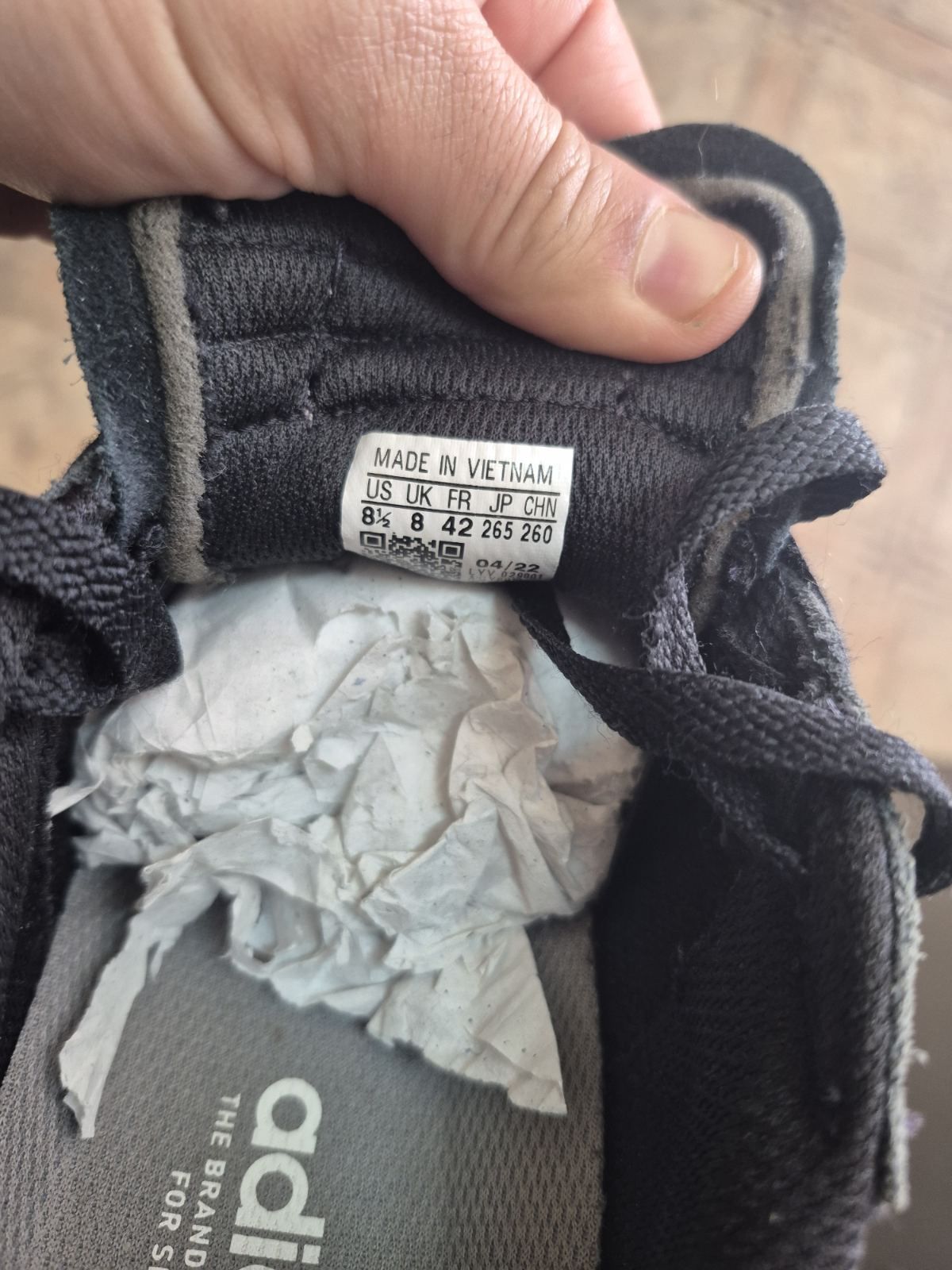 Чоловічі кеди Adidas Busenitz Vulc II(Оригінал-Б/У)42-26,5см.

Источни