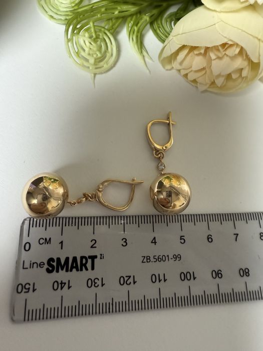 Золотые серьги 585 пробы