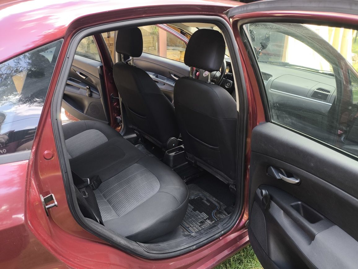 Fiat Linea 1.3 multijet 2 właściciel