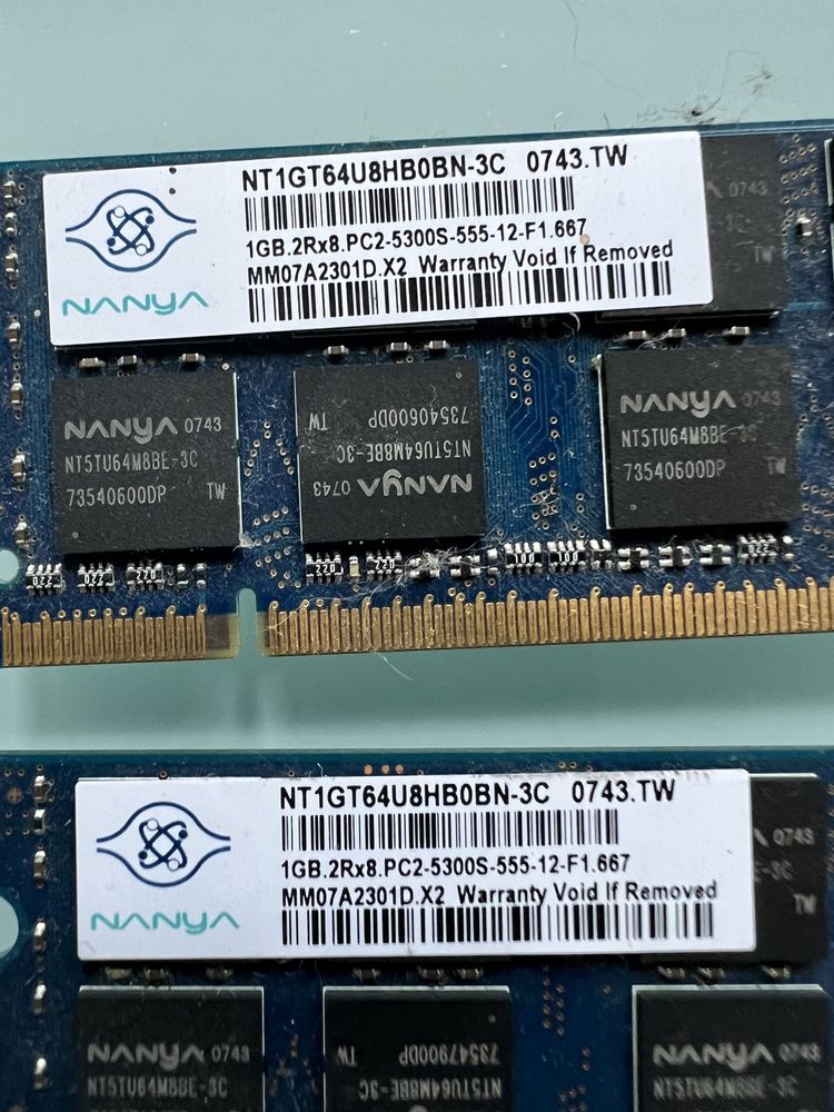 Nanya. 2x1 gb ram