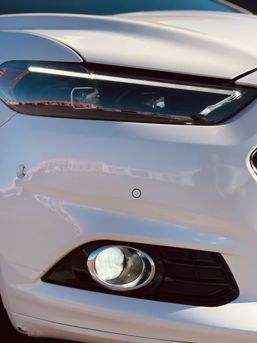 Ford Fusion Titanium  Energy plugin hybrid