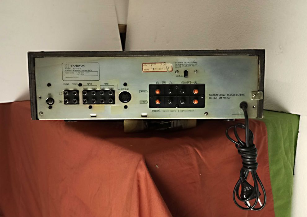 Vendo este magnifico Amplificador Technics SU-7100