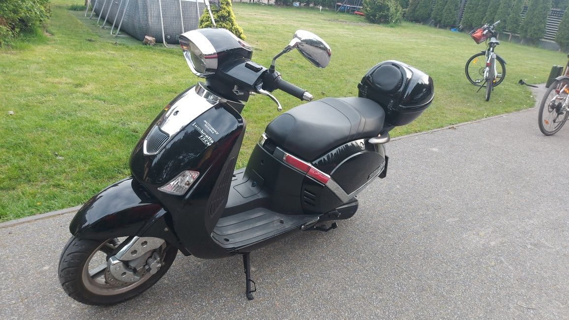 Skuter lambretta 125