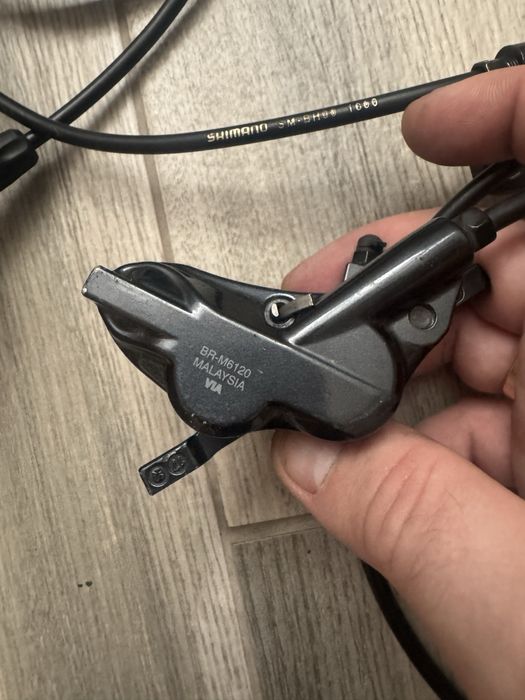 Тормоза Shimano deore BR-M6100 (ідеал) ціна за комплект