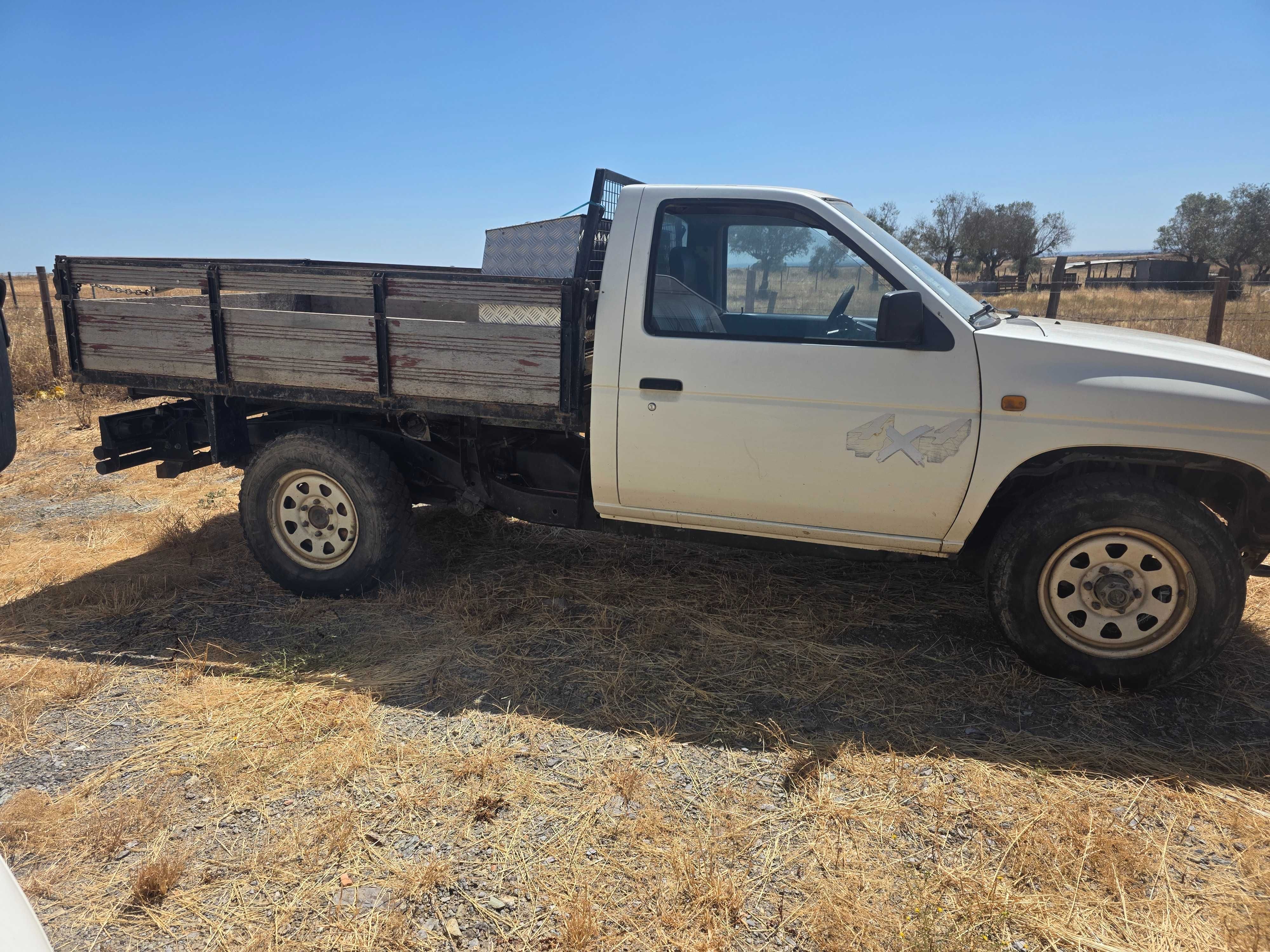 Carrinha nissan pick up