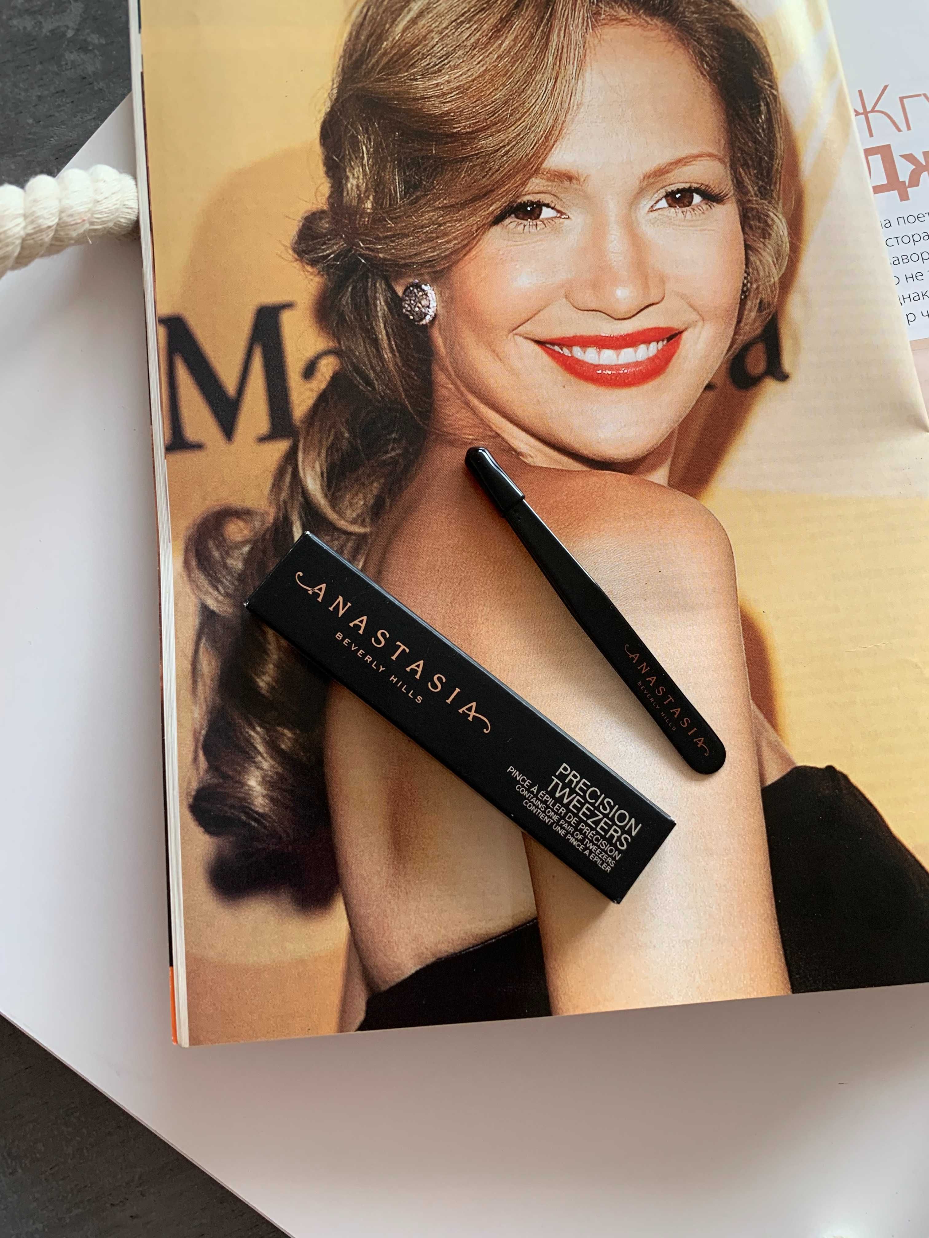 Пінцет для брів Anastasia Beverly Hills Precision Tweezers. Оригінал