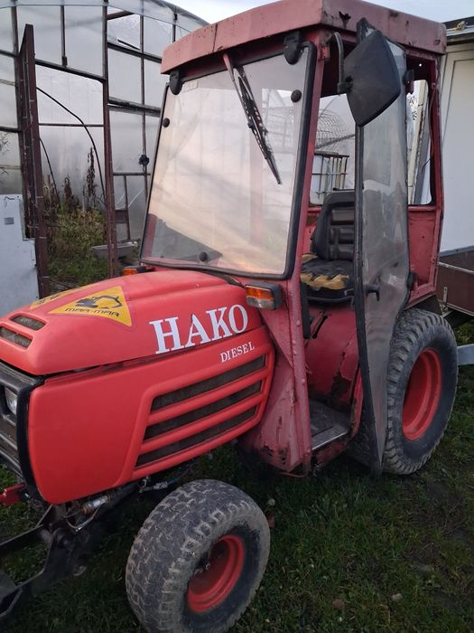 Traktorek hako komunalny