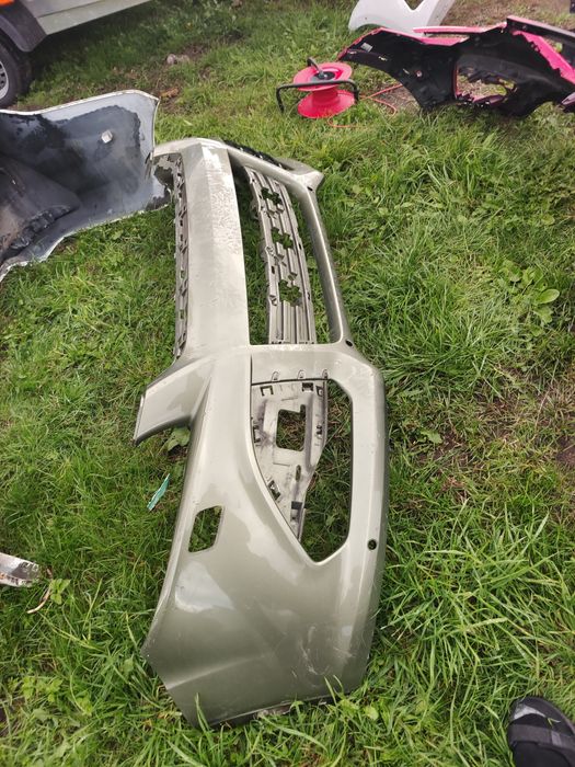ZDERZAK przedni FORD Kuga MK2 sprysk 4 PDC zderzak przód przedni