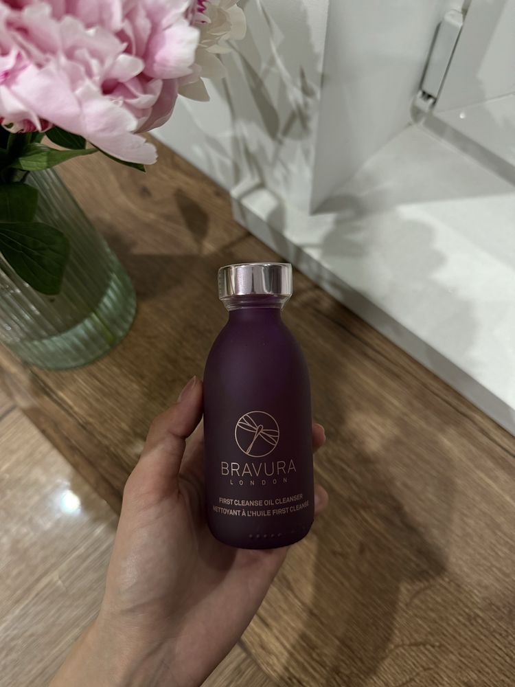 Bravura гідрофільна олія