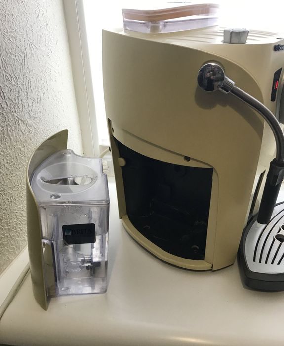 Ідеальна Кавоварка Saeco Odea Go (Італія)