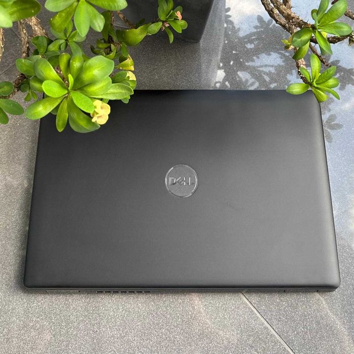 Dell Latitude 3520 / i5-11gen / 8GB / 256GB / 15,6" / klasa A-