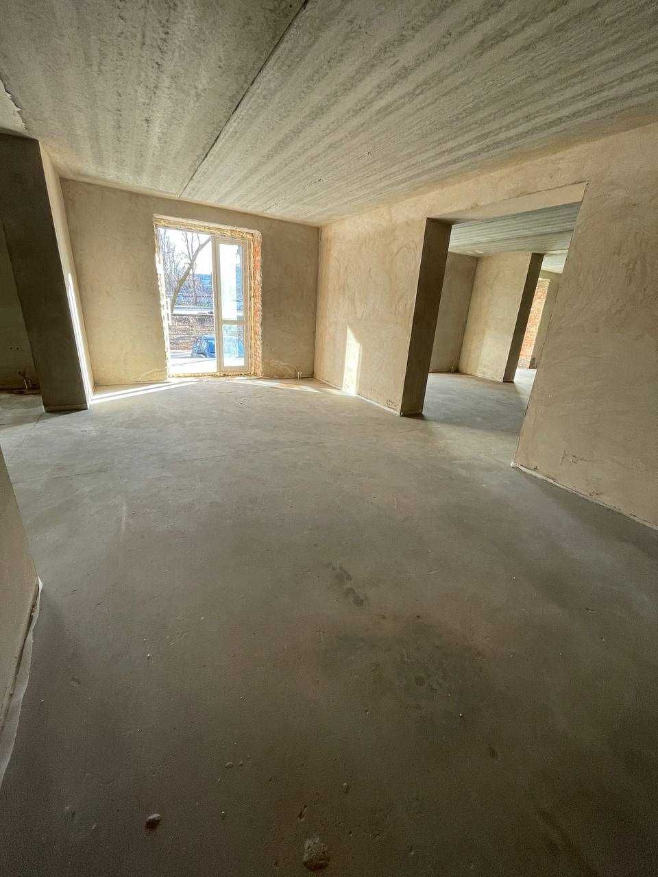 Фасадне комерційне приміщення 110 м2. вул. Шолуденка. ЖК Start Life.