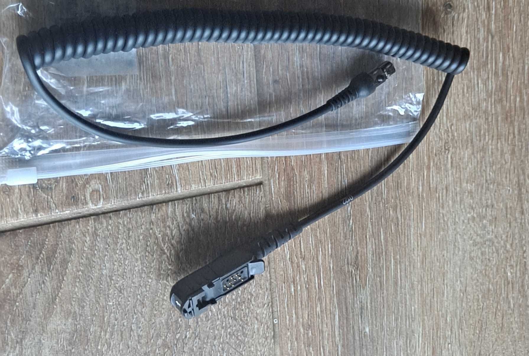 Kabel łączący krótkofalówkę Motorola ze słuchawkami