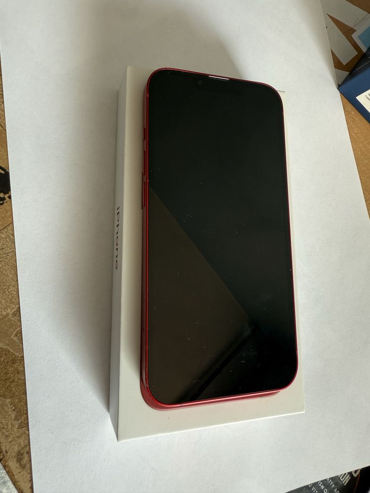 Iphone 13 kolor czerwony
