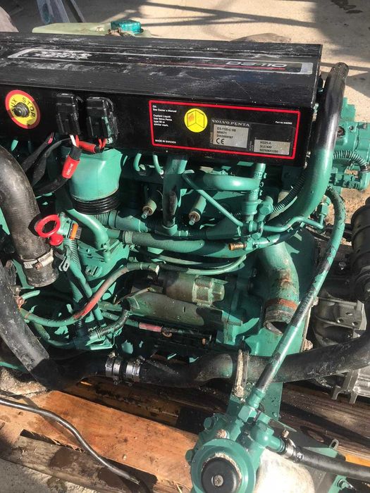 silnik jachtowy, morski, stacjonarny wolwo penta D3