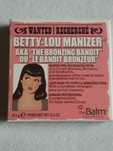 theBalm Betty-Lou Manizer Bronzer - Portes Incluidos
