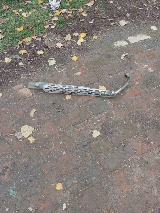 Tłumik kolanko oslona motorynka p