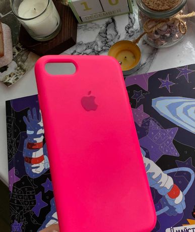 Ярко розовый силиконовый чехол на айфон 7-8 Iphone silicone case неон