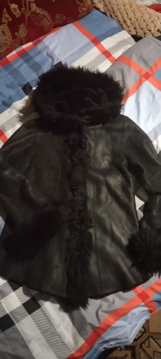 Продам короткую дубленку,46р,500 грн