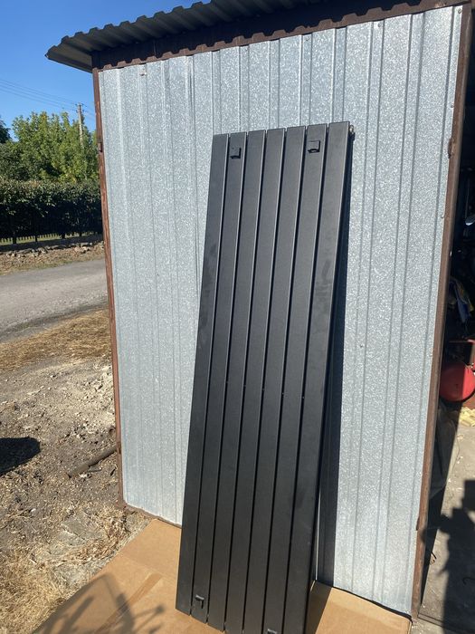 Grzejnik dekoracyjny Vertical 2