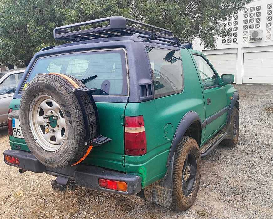 Opel Frontera A 2,5 TDS