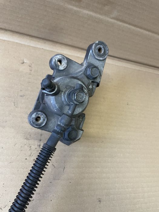 Hamulec kompletny tył tylny kawasaki zxr 750 L