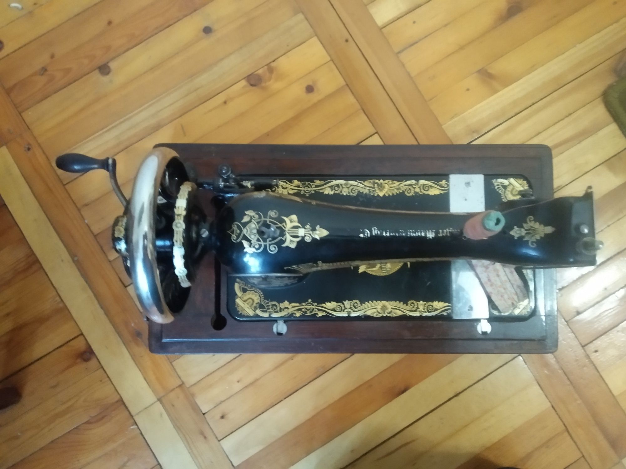 Швейная машина Singer