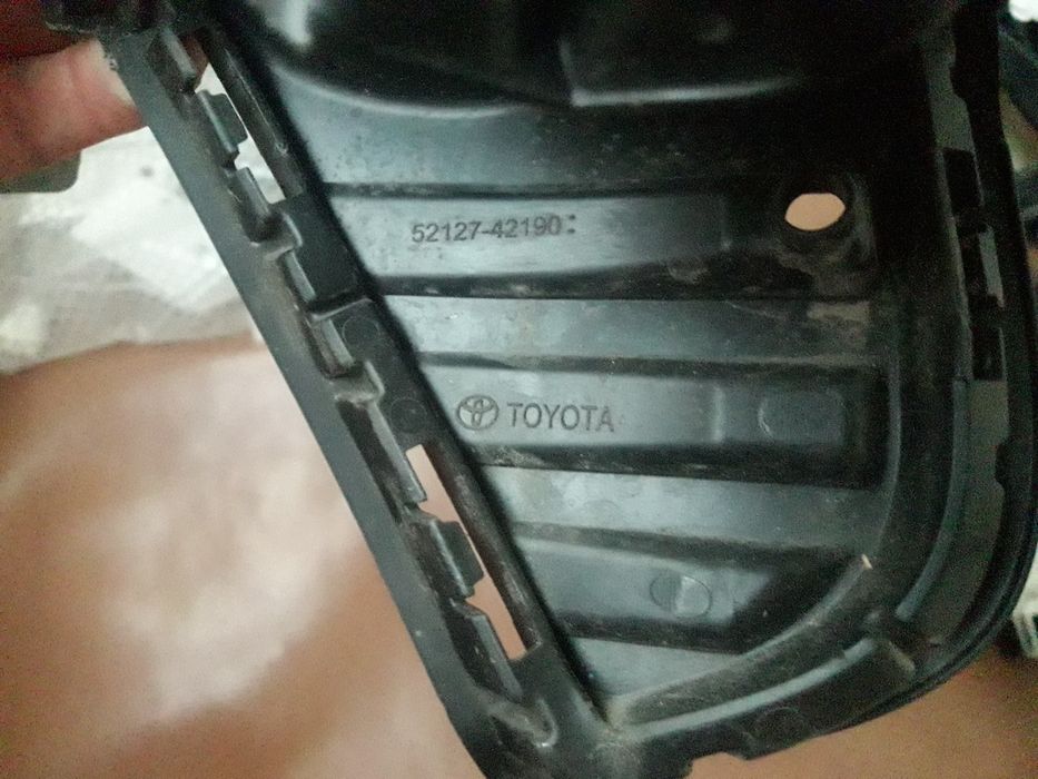 Протитуманні фари + накладка. Toyota rav 4 2019-2022р.