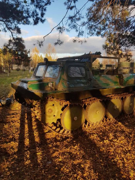 Газ 71 гусеничний тягач всюдихід