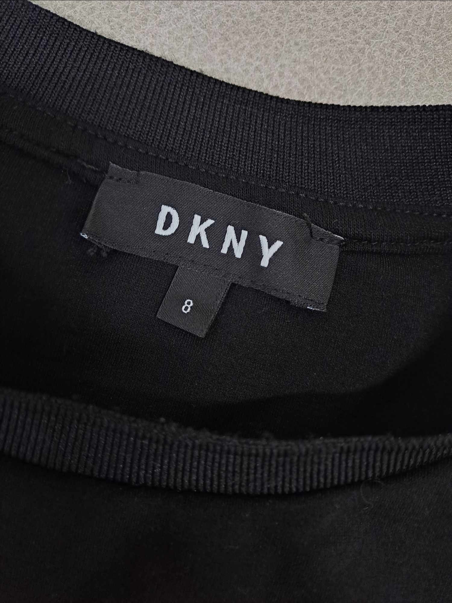 Плаття DKNY на 7 - 8 ропів.