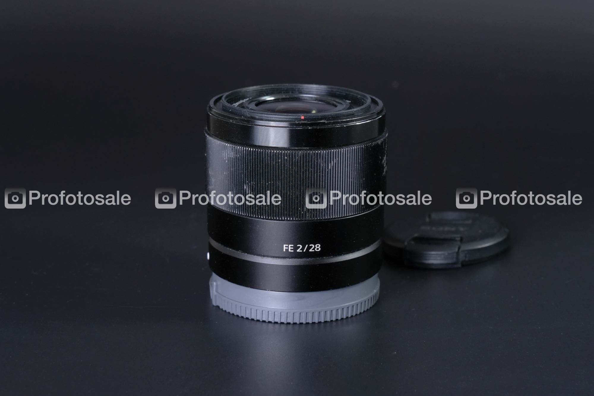 Об'єктив Sony FE 28mm f/2