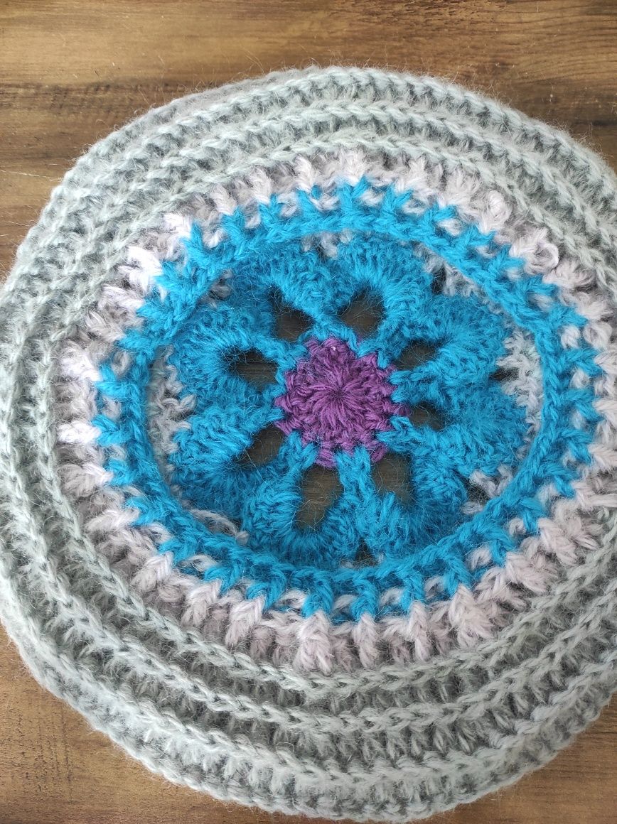 Boinas mandalas crochet