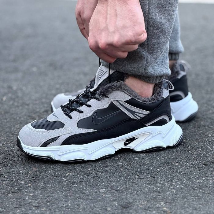 Чоловічі зимові кросівки Nike