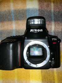 Nikon F50 (máquina analógica)