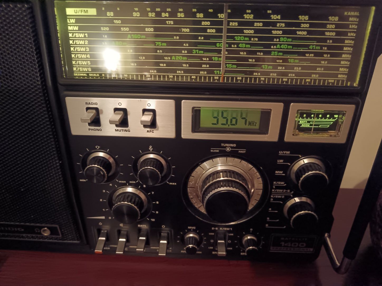Grundig satélit 1400 professional
