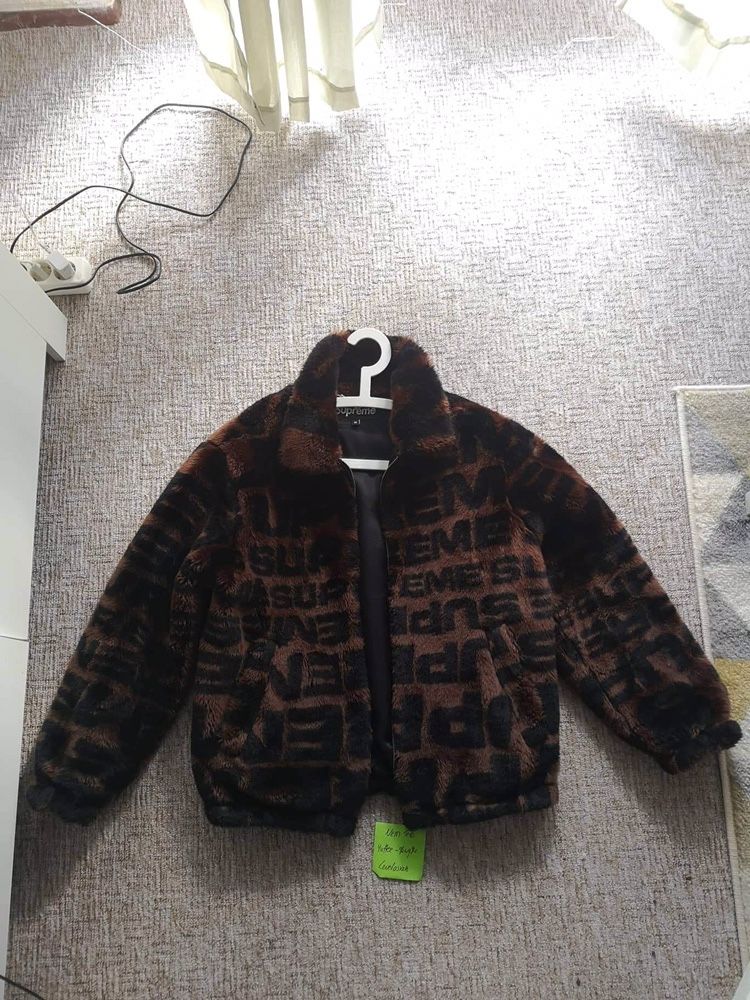 Vendo supreme bomber jacket faux fur original fatura
