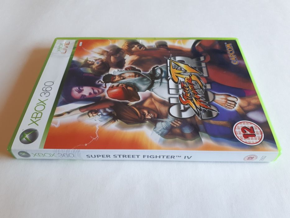 Super Street Fighter IV 4 ( Xbox 360 )